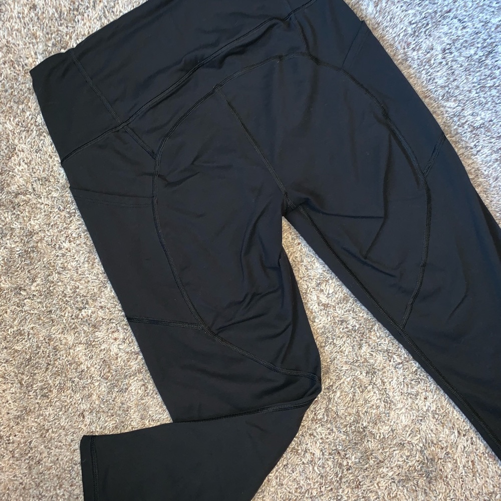 Victoria Sport Knockout Capri - size Medium